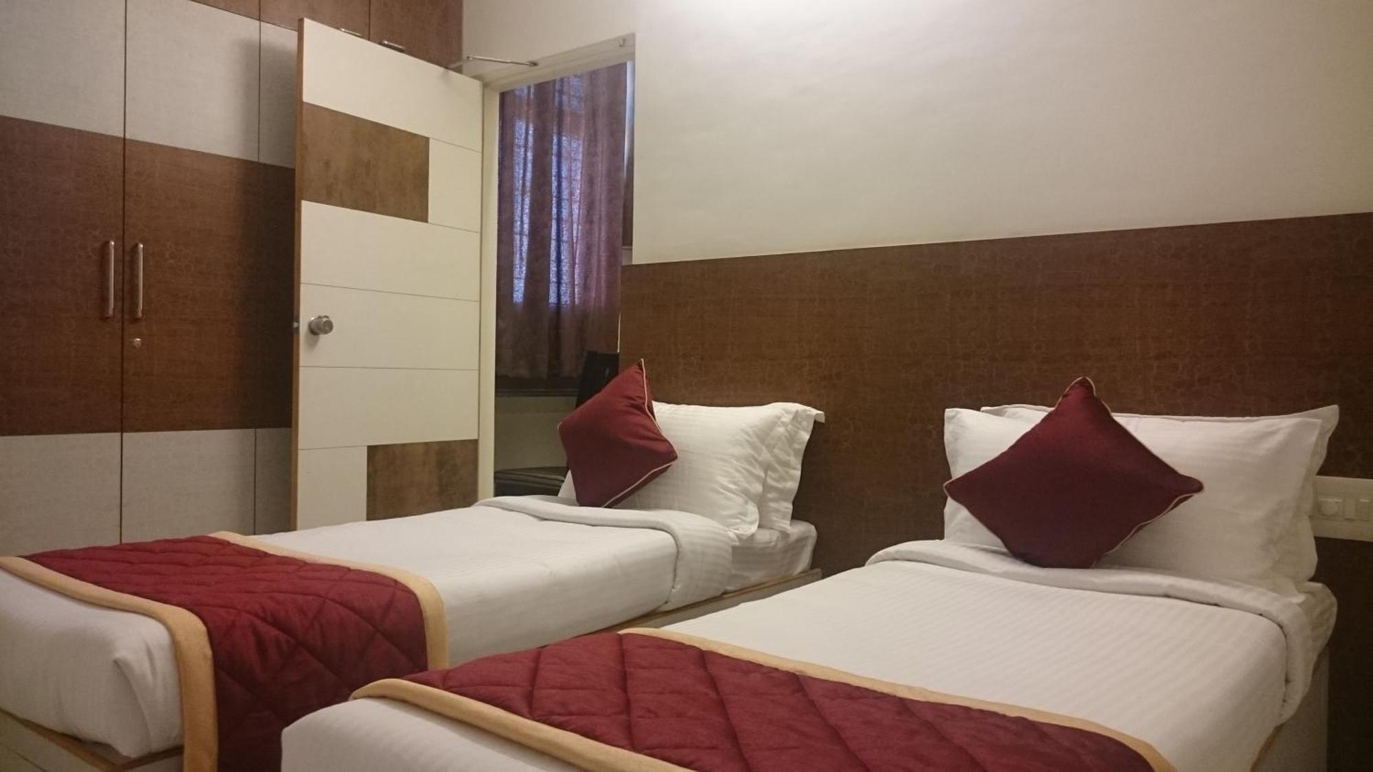 Sap Golden Grande Electronic City Kammasandra Room photo